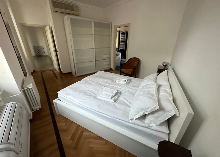 Crispi 2enty At Spanish Steps Апартаменты Рим